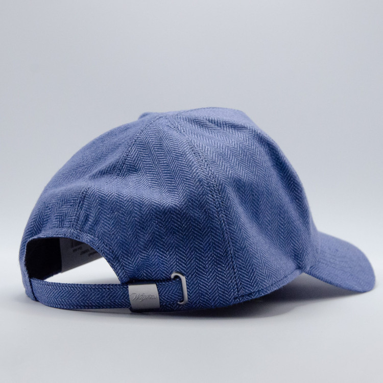 Baksida på blå Wigéns Baseball Contemporary Cap med spänne