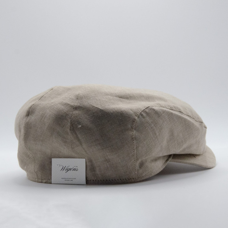 Sidovy av beige Wigéns Ivy Contemporary Cap med Wigéns-etikett